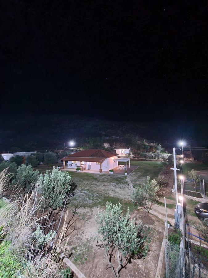 Martini Vacation Home Саранда Екстер'єр фото