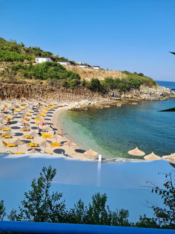 Martini Vacation Home Саранда Екстер'єр фото